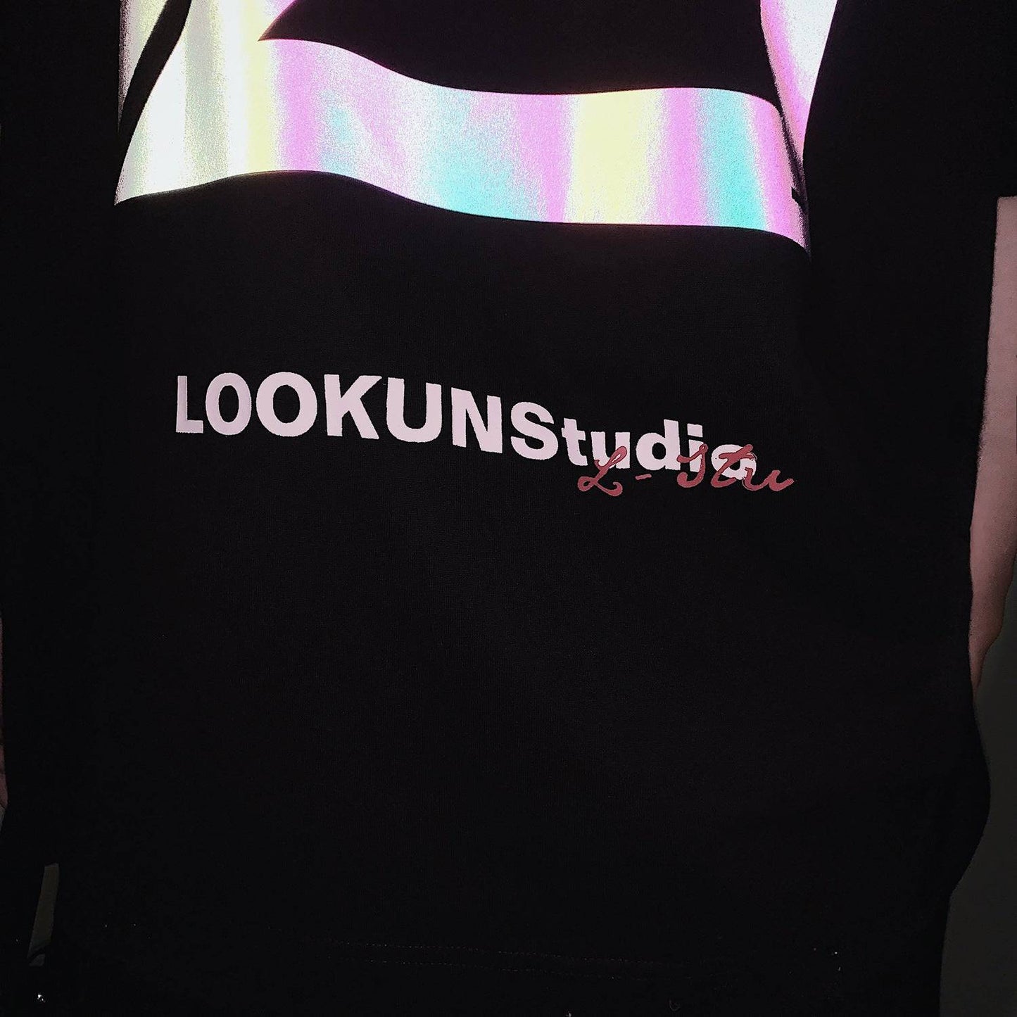 Laser colourful reflective short-sleeved T-shirt